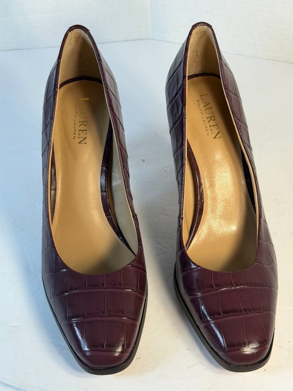 Women's size 10-B Lauren Ralph Lauren Heels